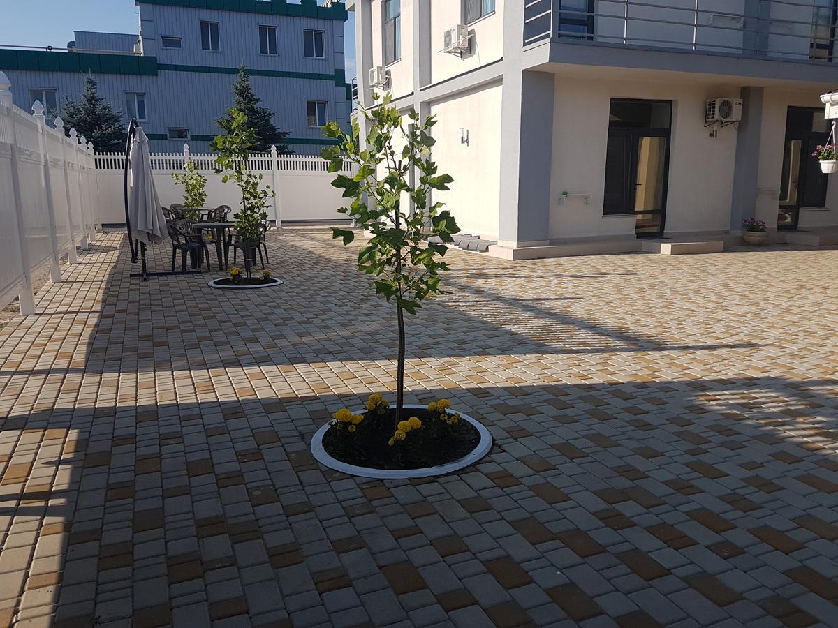 Aleksandriya 호텔 초르노모르스크 외부 사진